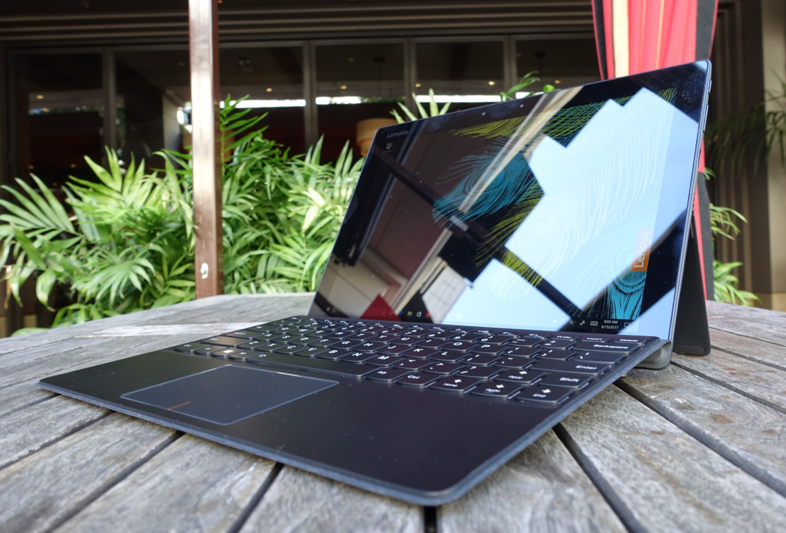 【ジャンク】Lenovo Lenovo ideapad MIIX 720 FTjBUhvmYRyWkZR86vMKoE.jpg